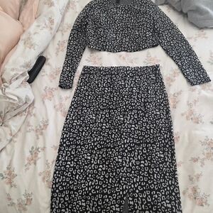 Donna Morgan Black and White Animal Print Skirt Set